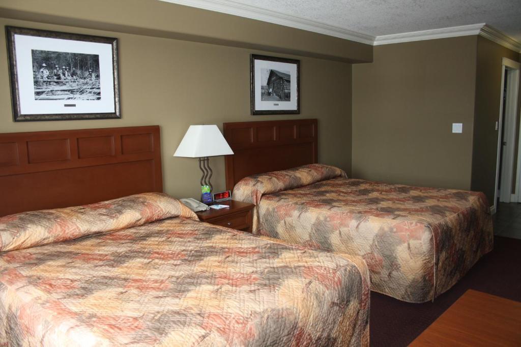 Lakeview Inns & Suites - Edson Airport West Room photo