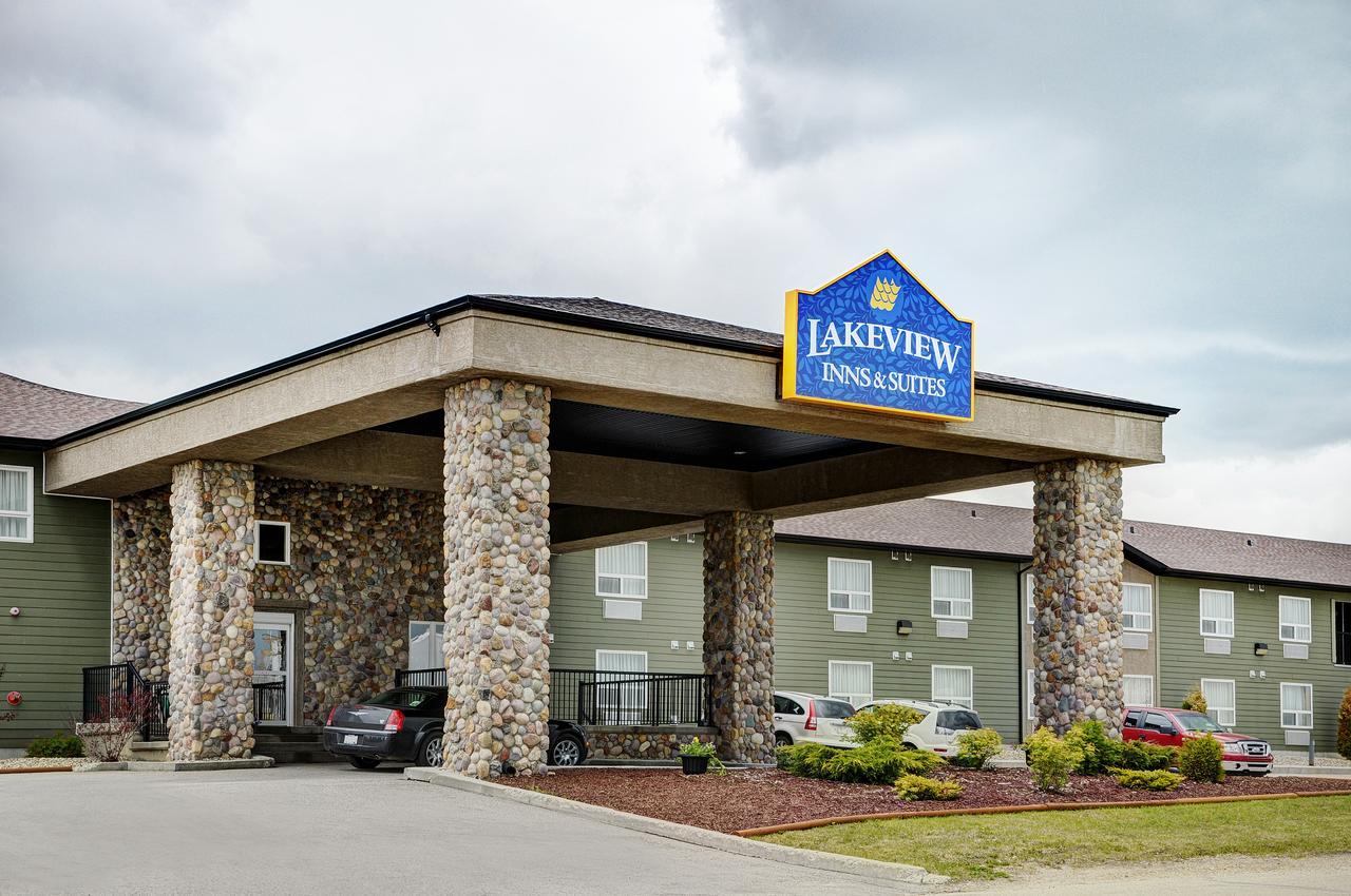 Lakeview Inns & Suites - Edson Airport West Exterior photo