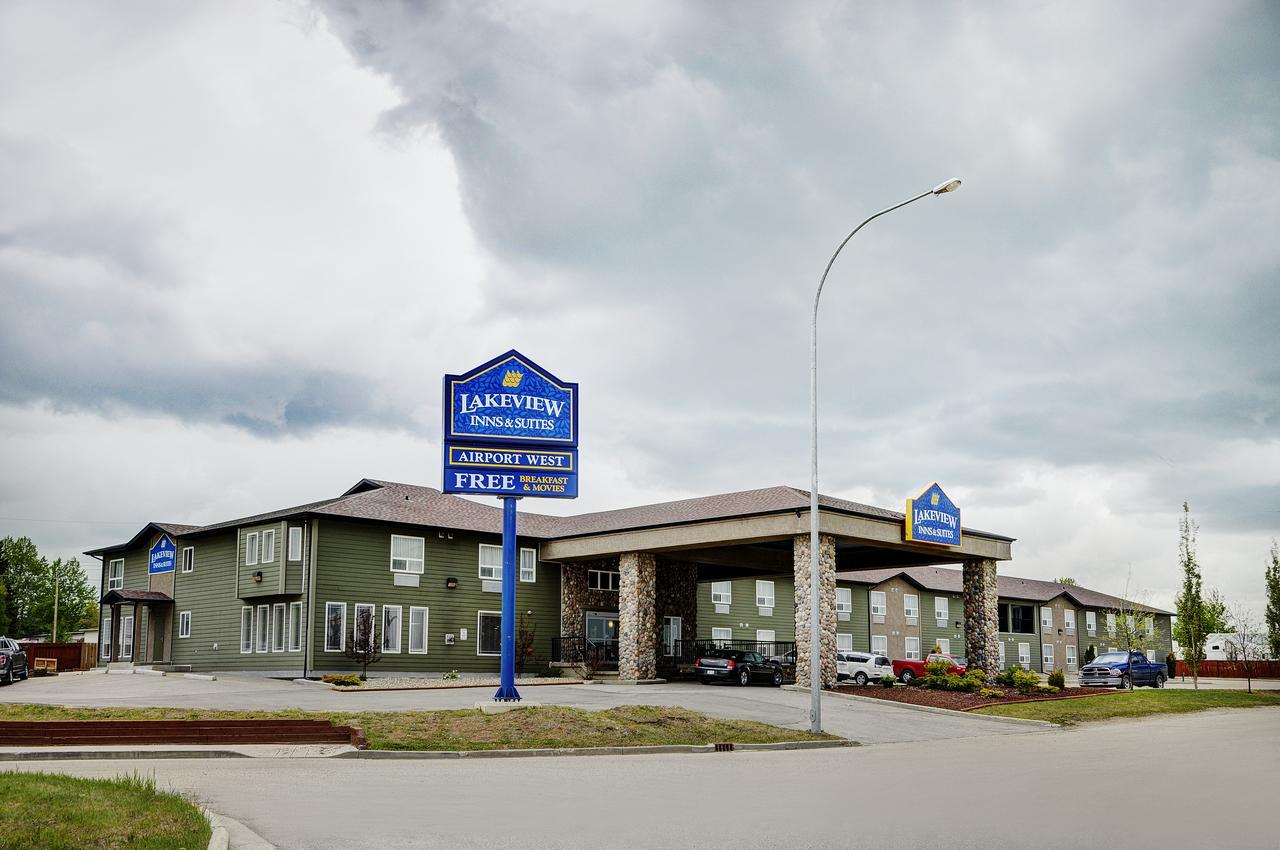 Lakeview Inns & Suites - Edson Airport West Exterior photo
